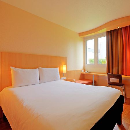 Ibis Poitiers Beaulieu Quarto foto