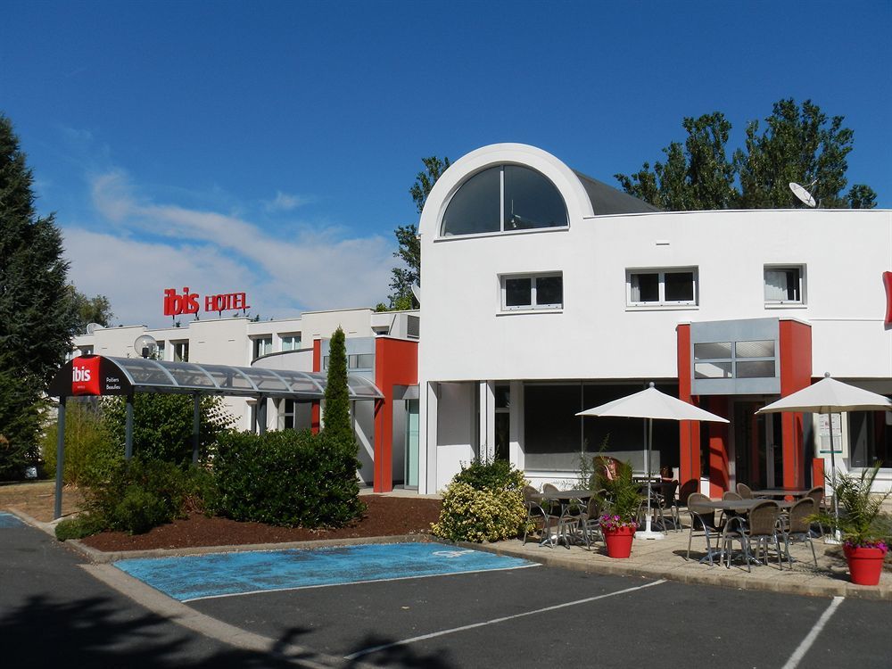 Ibis Poitiers Beaulieu Exterior foto